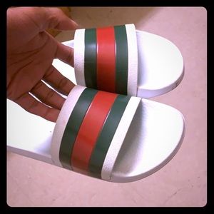 Gucci Flops